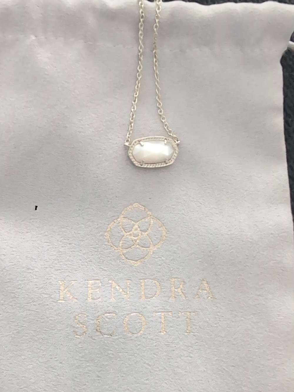 Kendra Scott Silver Oval White Stone Necklace